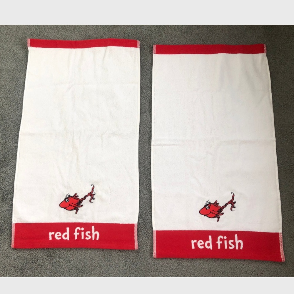 New Pottery Barn Kids hand towels Dr Seuss red fish organic cotton Turkey set 2